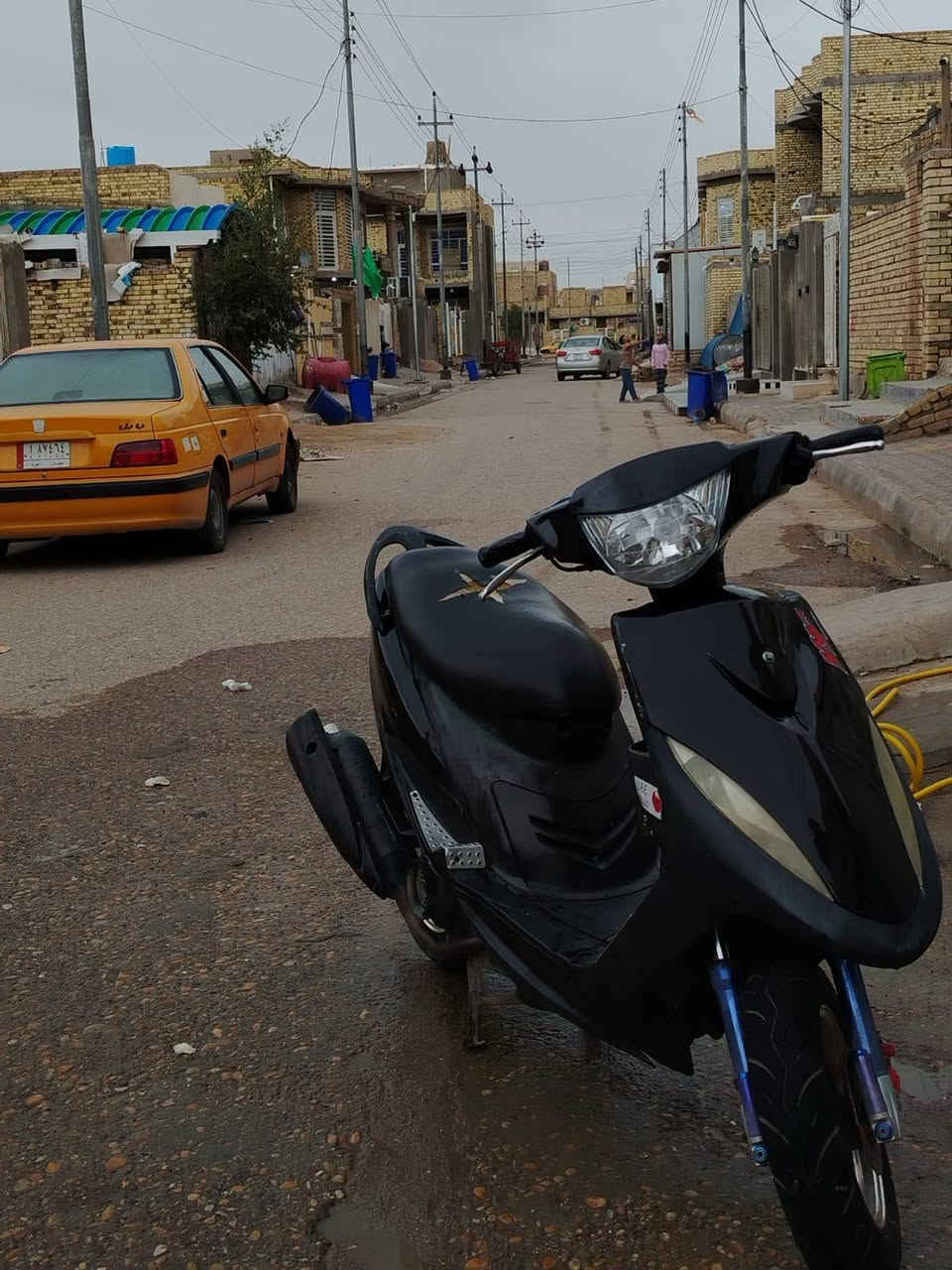 سلام عليك ماكس عدله دراجه بلاد مكينه ما مفتوحه تجي تفحص وين ما يعجبك بيه تزويد دبل خلفي 7 لوان امامي اهم ويل نجمه كلجات WFامامي خلفي دراجه شلعه معدل تخبل مكينه ناعمه دراجه كهربياته كله شغاله من طول لطول سعر 600 وبيه مجال
رقم ***********
