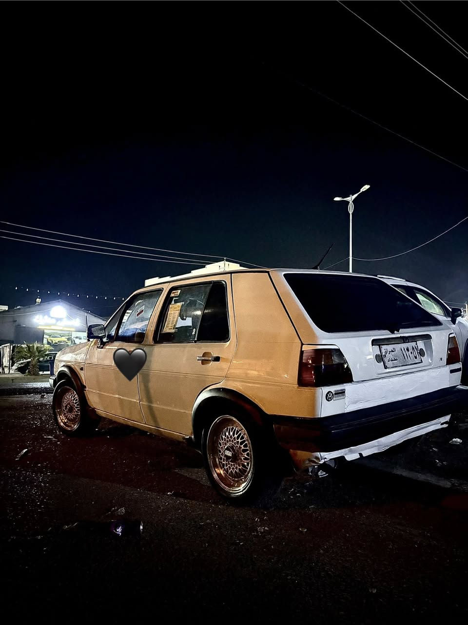 گۆڵف
ئاڕمی پلاستیكی سلێمانی بە شەرتی غرامەو ئاڕموو ئەوەلیات سەیارەكە تابڵێی جوانە كارەبایو هەموو گیانی مەزبوتە بێ دەعمو بێ لێدراو چەكووشی پێوەنیە سەیارەكە ئاڕمی تازەیە پێشو دوا كەپس چوار تایەو ویلی لۆكی BBSلەژێرایە بە شەرتی مووسو بڕاوە گێڕ عادیە سەیارەكە سعر ٣٨ گەڵاو معامەلە موشتەری نیت سەرمان مەیەشێنە لەگەڵ ڕێزم  ***********
