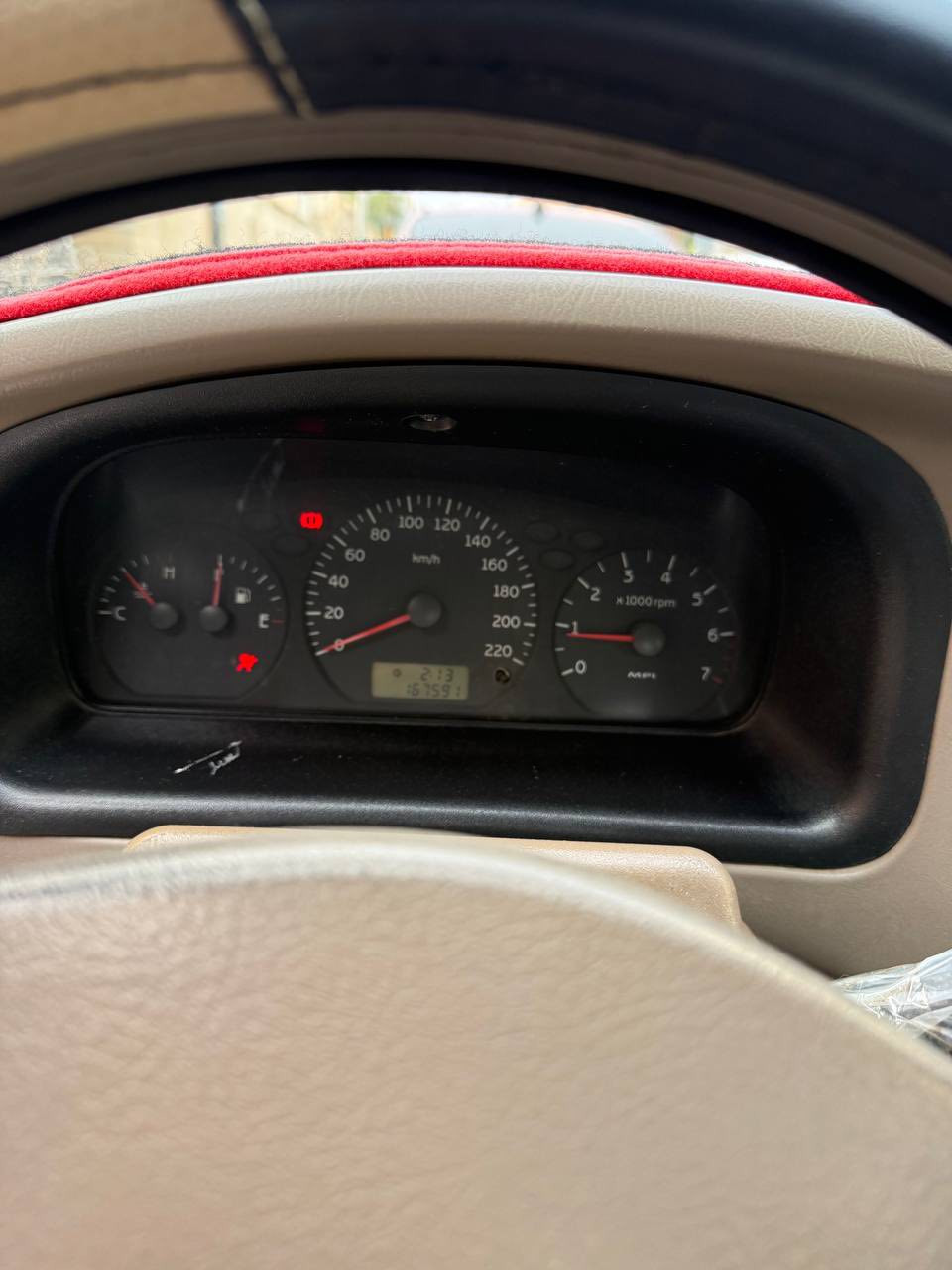 السلام عليكم 
كوين موديل 13 
بيها دوسه صبغ فقط 
سياره نضيف جدا متعوب عليها 
محرك وكير شرط 
السياره بسمنا / رقم اجنبي 
كاربون بيها 
ماشيه 167 حقيقي 
تدفئه /تبريد شغال 
السياره على وضع الشركه ما متعوبة 
السعر 47 وبيها مجال الما شراي لا اتعبني 
***********
