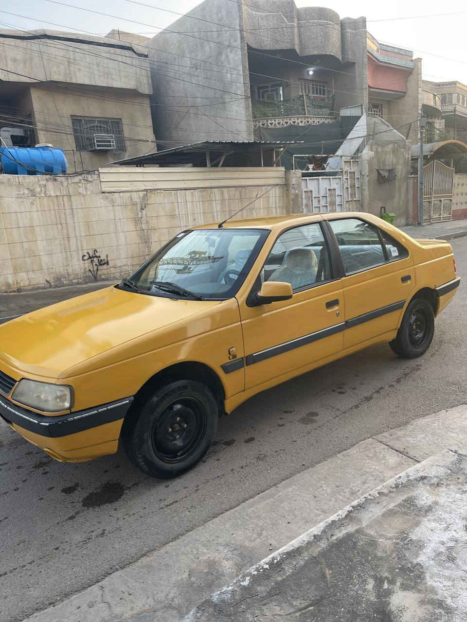 السلام عليكم
بيجو لميس موديل ٢٠١٥
كير مكينه خير من الله
مبدل بيه بنيد و جاملغ
السعر ٣٦ وبيه مجال 
مكان بغداد الشعب
مكلف بالنشر
للاستفسار ***********
