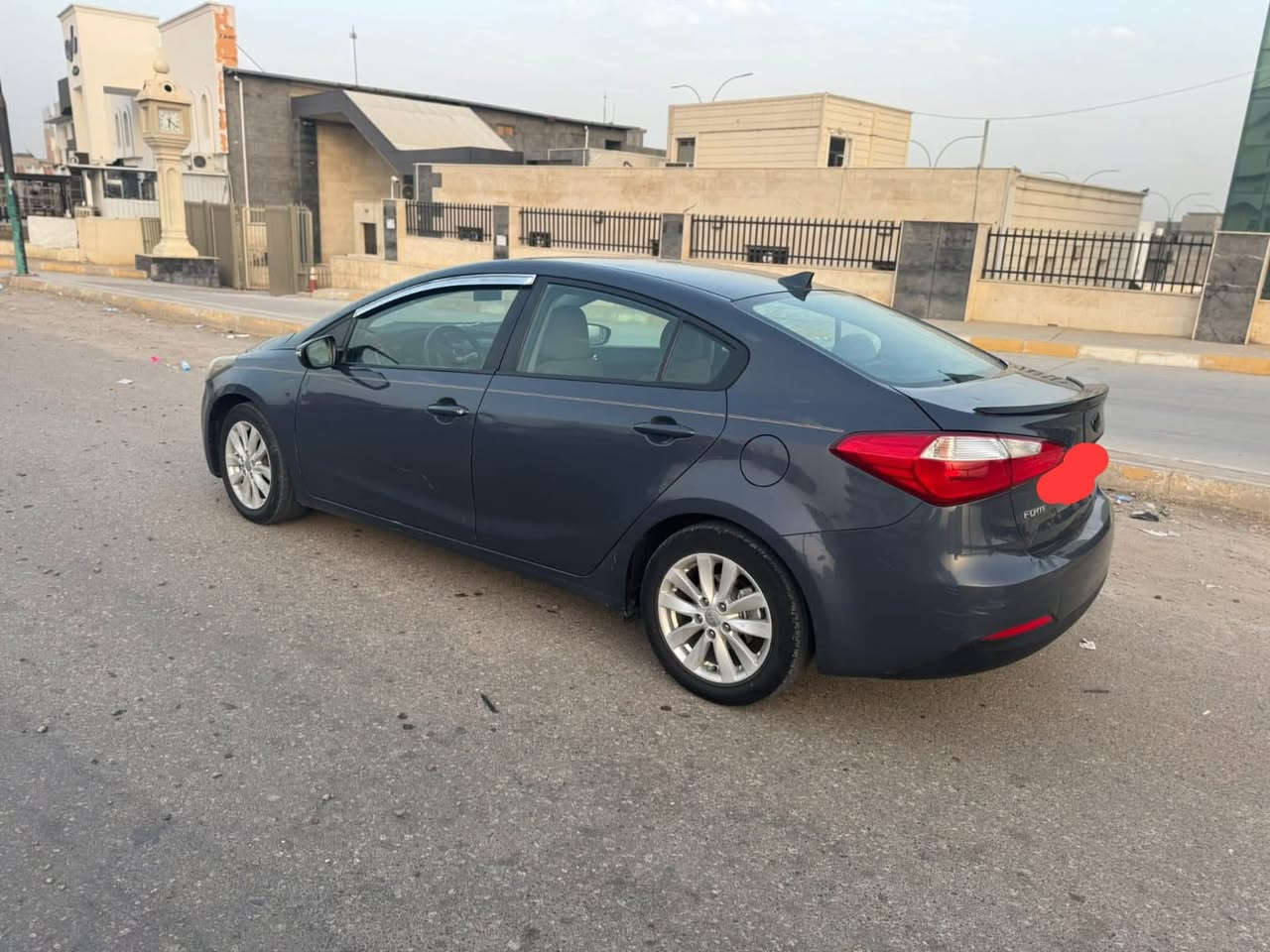 فورتي 2015  وارد امريكي
ضررها بنيد مبدل ومصبوع 
وبالعراق بيها باب خلف السائق مصبوغه جوه اليده
( قطعتين فقط ) السونار مرفق مع الصور
كير ومحرك ومكينة مكفولة 
التواصل *********** 
واتساب او اتصال  ( مكلف بلنشر )
