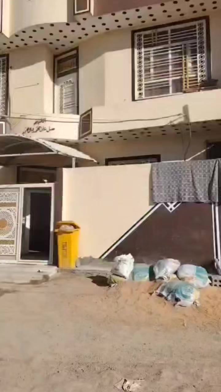 📢 يالله فرصة مميزة للبيع
🏠 بيت للبيع
📏 المساحة: 100 متر مربع
📄 نوع السند: طابو صرف
🏢 عدد الطوابق: طابقين
🔹 التفاصيل:
4 غرف نوم
صالة
استقبال
مطبخ
صحيات داخلية وخارجية
📍 الموقع: كربلاء / قضاء الحسينية / حي الرسول
📞 للاستفسار:
اتصال: ***********
واتساب متوفر
✨ نستقبل كافة العروض للبيع والشراء في كربلاء قضاء الحسينية
#بصره_بغداد_ناصريه
