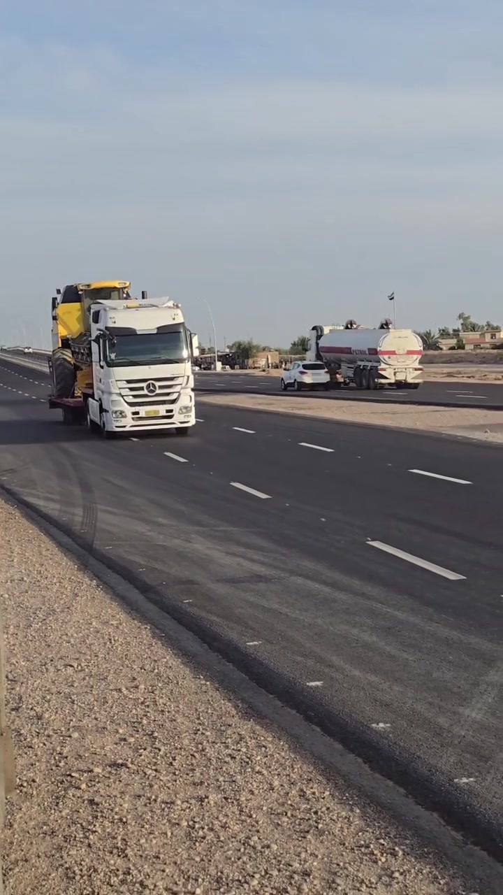 لودر لنقل كافه انواع الحاصدات جميع محافظات 
***********
