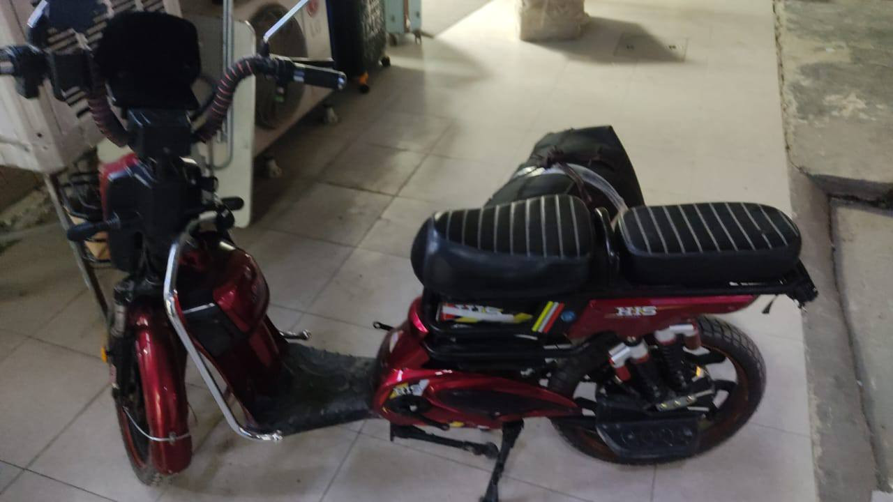 دراجه شحن حجم 20 نضيفه ما بيه شي السعر 250 الف  قفل ***********
