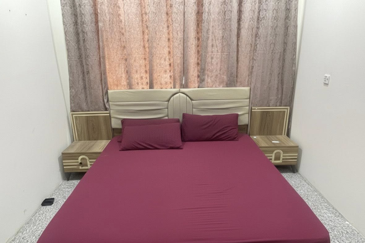 السلام عليكم غراض بيت كامله ونضافه شوفت عينكم وبيهن مجال للبيع شلعه
وحده
غرفه نوم مع مرايه كبيره ورفوف
هيترات جدد عدد2
براد مي
مكنسه كهربائيه شبه جديده
مبرده حجم كبير نضافه ٩٩بالميه مع العلم الغرفه وياها دوشك نفرين وشاشه tclاخر موديل بيها فطر داخلي دااااخلي يعني لبلازمه تصليحها فقط بالصناعي
لبيع شلعه وحده للتواصل وللاستفسار
واتساب (***********)
