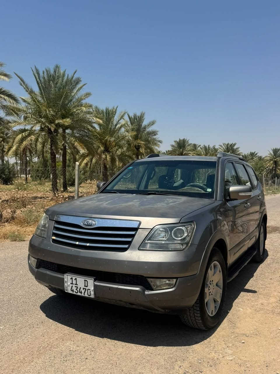 كيا مهافي ٢٠٠٩ خليجي
فول موصفات عدا البصمة ٣ قطع تبريد مثبت سرعة شاشة و كامرة داخل جلد و كشنات كهربائي 
سيارة فقط بيها جراد قمارة و بنيد لا ضربة و لا صبغ مكينة بيها رواجز و تبريد و كهربائيات مكفولة 
السعر ١٠٠ ورقة بيها مجال بسيط 
المكان ديالى تقاطع القدس 
***********
