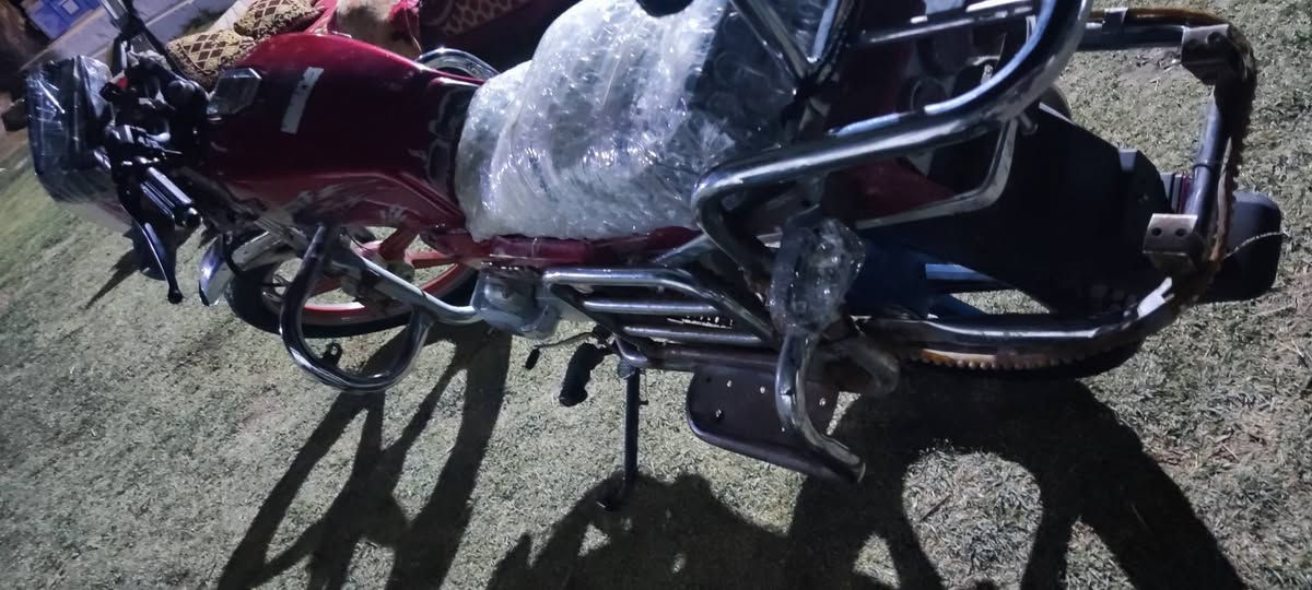 دراجه للبيع كلك سعر 400مستعجل للبيع
تصال ع هاذه رقم ***********7
