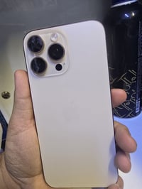 آيفون ١٦ برو ماكس • ٢٥٦ • بطارية ٩٩