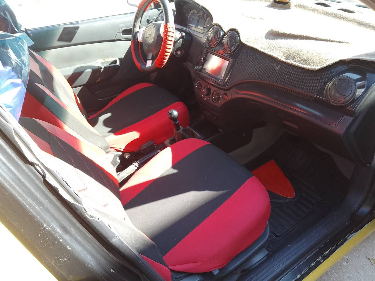 افيو موديل 2008 جاهزة السياره كير عادي تحويل مباشر سنويه ورقم وهزه جدد لغايه 2030 مصفره خط وبحث جدد مكانها سماوة قضاء الخضر السعر 43 وبيها مجال ***********
