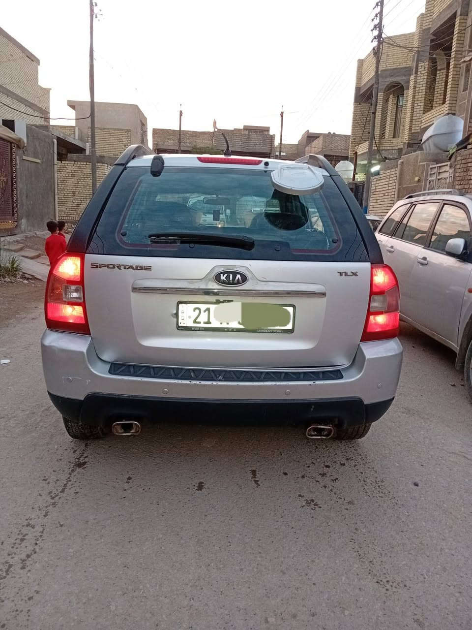 سلام عليكم  كيا  سبورتج موديل ٢٠٠٩ وارد مريكي بيهه  ٣ قطع صبغ  بيهه جاملخ خلفي مال امريكيه  مكينه  ٢٠٠٠ دوش كير تبريد صدر  جديد سياره  كلش حلوه رقم  سلمانيه  نكليزي  بسمنه تحويل  ثاني يوم سعر ٨٤ بيهه مجال بصيط مكان سياره بغداد  شاشه كامره فتحه مري شفط ***********
