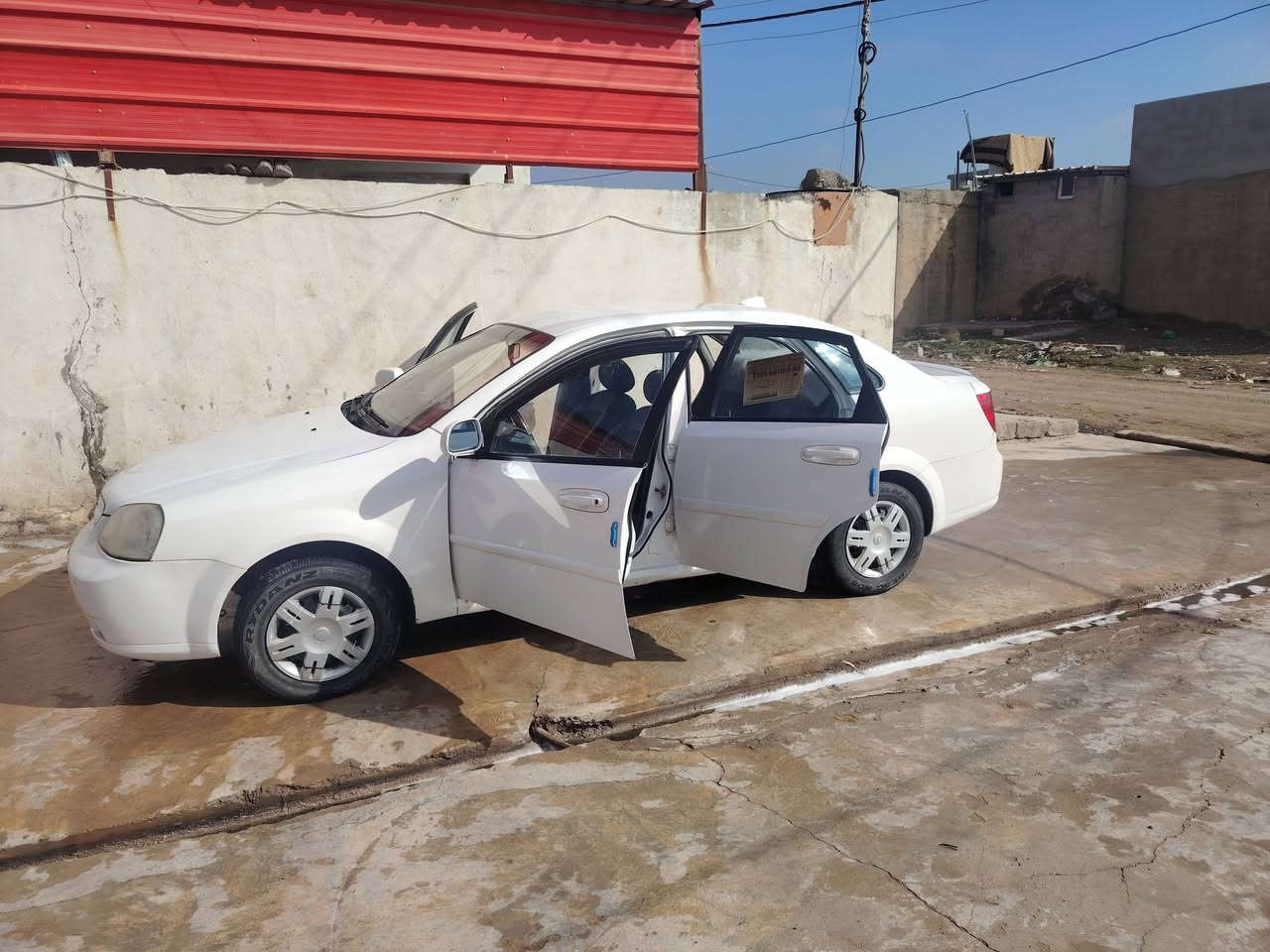 اوبتره 2005 *********** شرط وكاله وتحويل سنويه منتهي 2018 غرامه ٣٠٠ شرط كير عادي سونار موجود
