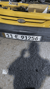 وبركاته سايبة البيع موديل 2013 مابيها اي ضرار مكفول مكينه تبريد 077163...