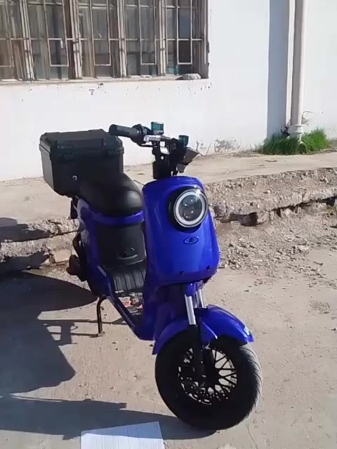 سلام عليكم دراجه شحن للبيع دراجه كفاله عامه بيه هواي مواصفات دراجه كفاله عامه 
مابيه اي نقص سعر وتسااب *********** سعر 400, بيه مجال
