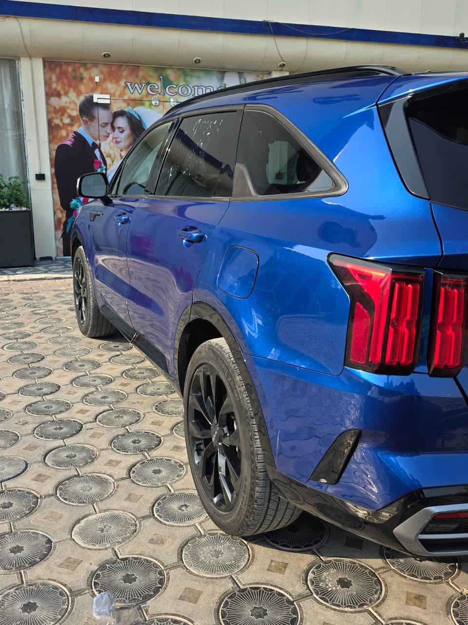 مرقم  بغداد ✅
سورنتو 2023 sx

حادثها موضح بالصور بجم والراديترات كبس على وضع الشركه 

بيها بيبان ثنين وجاملغ امامي وطخه مال تحميل بالصندوق 

وهنا بالعراق صار بيها بارد بالباب الخلفي الايمين على كد شي بصيط 

ماشية 48

٧ راكب كشنات منفصلة vip

بانوراما

محرك 2500 تيربو 290 حصان كير نظام دبل كلج 8 نمر 🚀

. شاشه جبيره

. بصمه وتشغيل عن بعد . حساس وخلفي

كشنات جلد وكهرباء

كشنات وتدفئه

.صندوك كهرباء

رادار جانبي

.رادار خلفي

.ويل كب حجم 19

.انظمه قياده عدد 4

عداد السرعه شاشه متغيره

.نظام الاطفاء بالازداحام

.اوتو هولد

مري شفط مع اشاير وكلوب ترحيب عن الاقتراب لايتات 3 عدسات زنون

.بك لايت لد

.هاند بريك بصمه

خاصيه شحن موبايل واير ليس

السعر ٢٢٥

مكاني بغداد البياع 

***********
