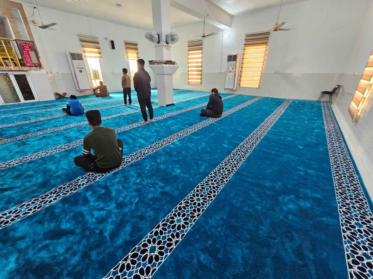 تم بعون الله تجهيز فراش جامع ابو طلحه النصاري 

شركه الملكه اللاثاث ومفروشات 

يوجد جميع الوان والقياسات

يوجد خصم ١٠٪؜١٠٠

كل جوامع 

العنوان الانبار الرمادي زنكورهً مقابيل محطه الهدى مجاور لمركز شرطة زنگوره 

خدمه نقل وشد مجانا الى جميع محافظات 

للحجز والاستفسار 

***********

***********
