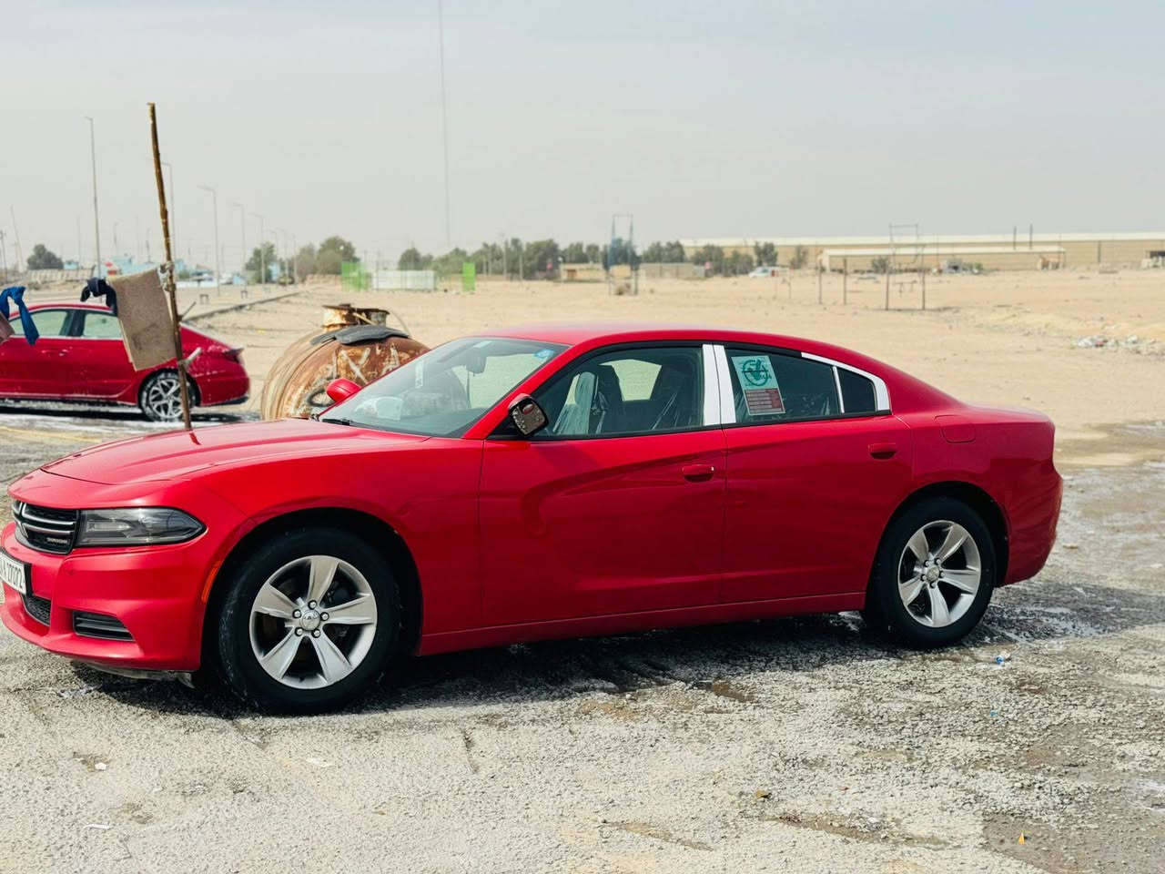 سلام عليكم جارجر سيارة كنديه مكفوله من ضربه بيها بس صبغ موديل 16+23معله مراوس فقط مكان خور الزبير ***********
