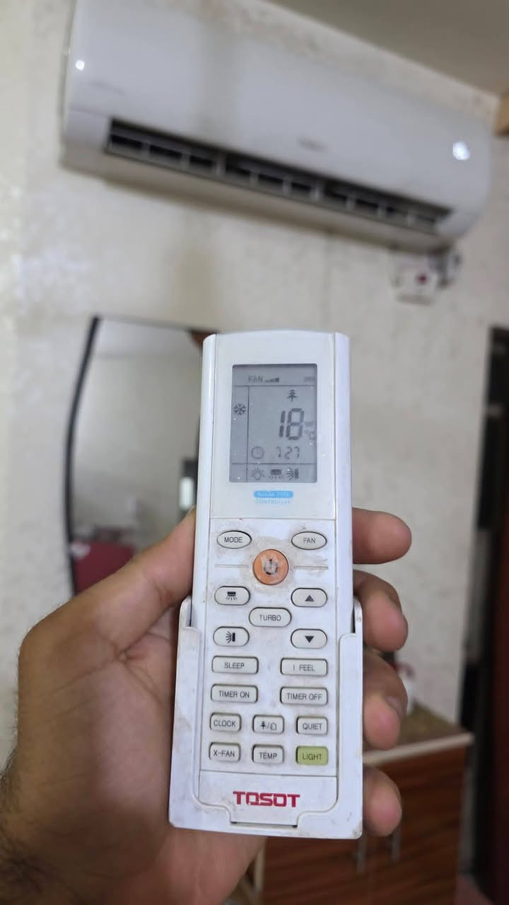 السلام عليكم غراض منزل للبيع بسعر مناسب اتصل ودلل 
***********بي وتساب ***********
