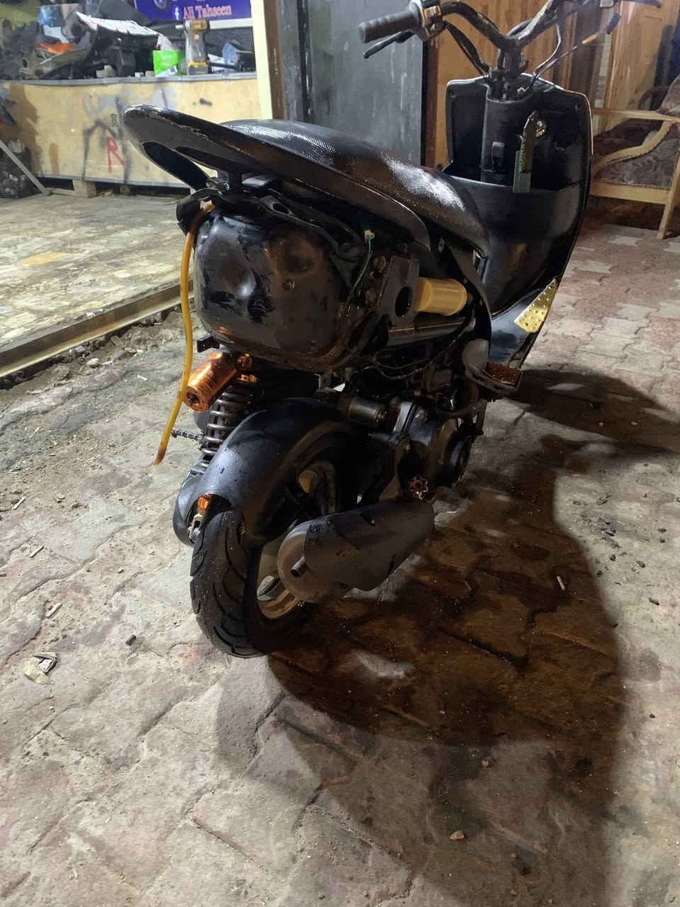 سلام عليكم ماكس عدله مال لعب دراجه رمبه وفصخته بيها غراض حلوه مكينه ٥٥ مكينه خرسه لأصوت ولانضوح ولا دخان دراجه عوزها كلج خلفي وباتري فقط جاهزه من كلشي كهربائيات كلهن شغاله ونصبتها احلا من الصور بهواي شراي اتصل سعرها مناسب ***********
