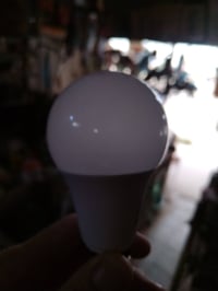 مصباح ليد ٣٠ واط • مصباح ليد ٢٠ واط • شمعة ليد خطين