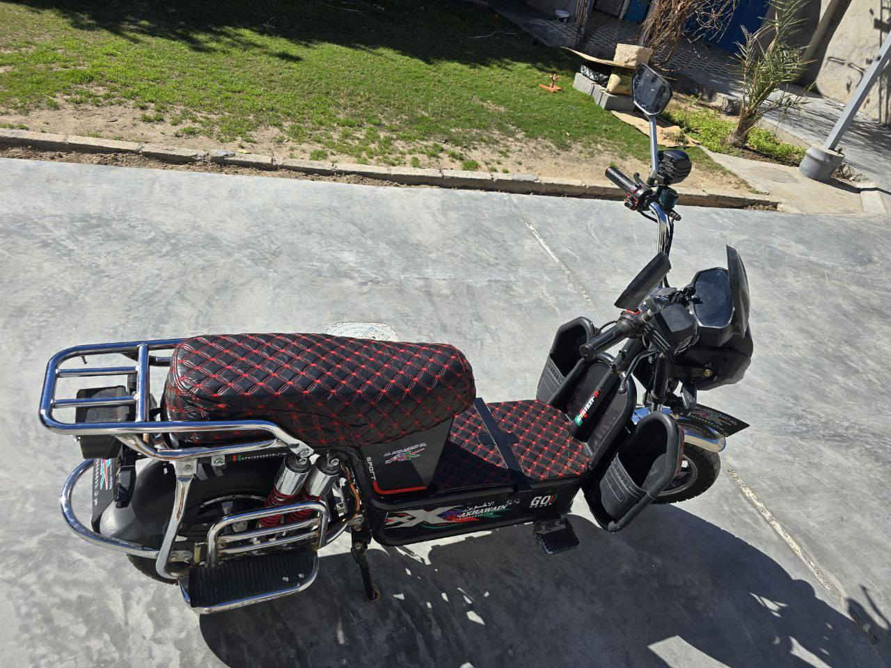 سلام عليكم 
موطور شحن للبيع 
موديل 2024
بطاريات 6 عل فحص 
السعر 550 وبي مجال 
التواصل عل رقم 
***********
