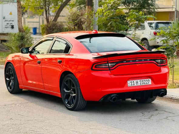 سلام. عليكم.  خاص. مغلق رجاء نتصال فقط
السعر.  167.   مكان بغداد ***********
جارجر. موديل. 2016. صور. حادث مرفقة. بدون يرباك
       وبيها مكانات صبغ. مكان بغداد 
موصفات ما عدة الفتحة. سيارة جاهزة 
بصمة. ابواب صندوق. كامرة شاشة 
حساس خلفي امامي. تحكم ربع. جهات 
مثبت سرعة. كير طيارة ✈️ كشنات جلد
كشنات تدفى ستيرن تدفى. ويل كروم 
حجم المحرك 6.     3600. كفالة
