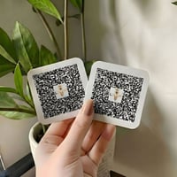 من اعمالي تصميم باركود المطعم LOUISR موحّد يجمع جميع وسائل التواصل الا...