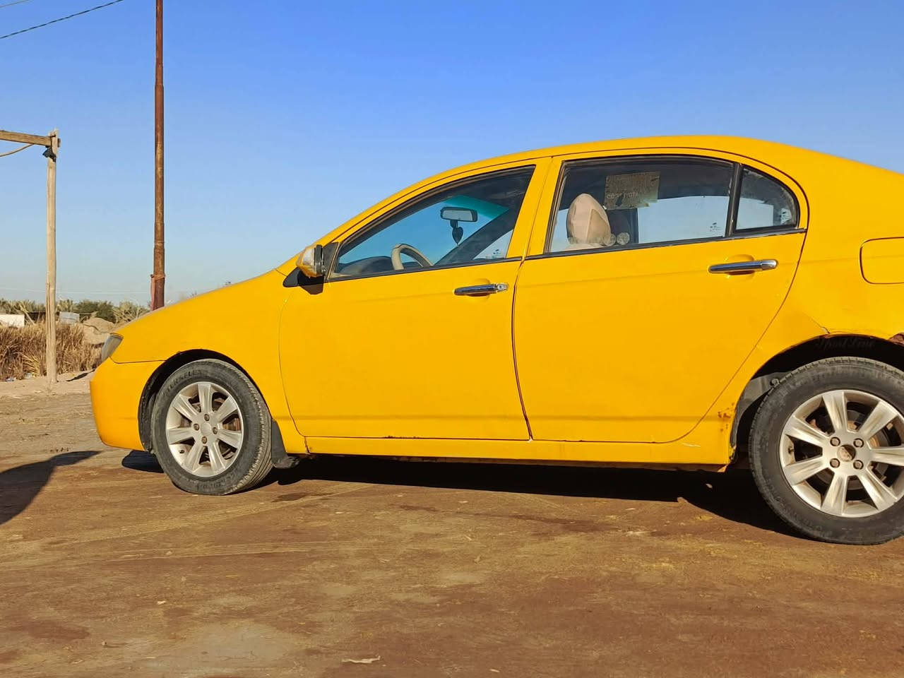 السلام عليكم ليفان موديل 11 مكينه وكير كورله سياره جاهزة مابيه شي السعر 37 وبيه مجال الديوانية قضاء السنيه ***********
