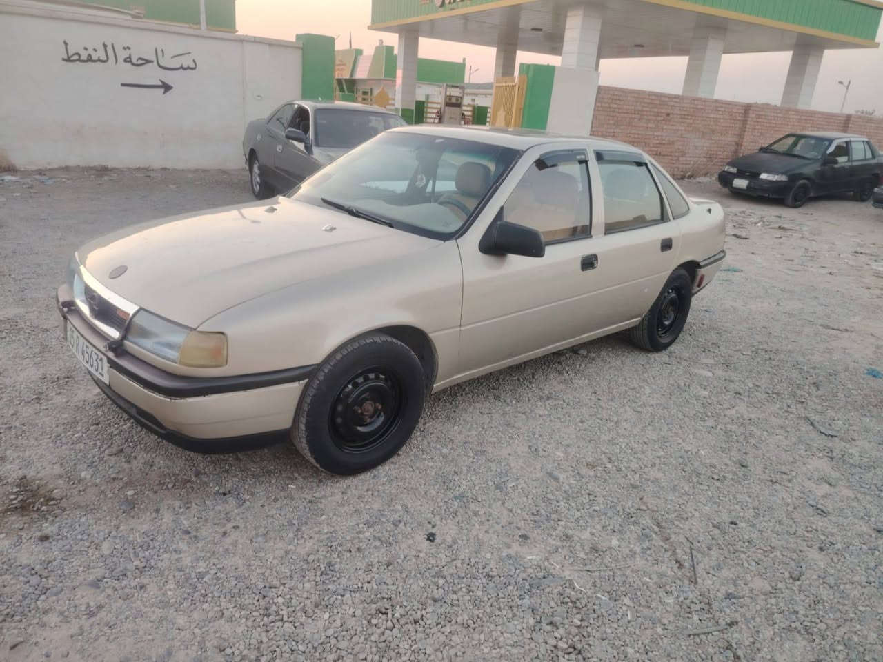 سلام عليكم اوبل فكترة جديدة صبغ جمالية على ايدنة سيارة جديدة حيل
موديل 1991
مكينة 20
سنوية جديدة رقم الانبار 
تحويل ثاني يوم 
بسعر مناسب 35بي مجال *********** خناقين, ديالى

