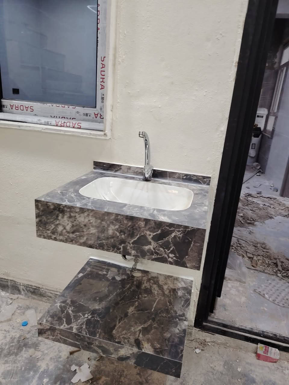 دار للايجار
    كركوك.   شارع عبدالرحمان
         قرب جامع إبراهيم الخليل
    مقابل الأقسام الداخليه
    مساحه 100 متر
     يتكون من
    غرفه نوم
   مطبخ
  استقبال
  الطابق الثاني    غرفه نوم هيكل
     للاستفسار الاتصال
    *********** واتس اب
