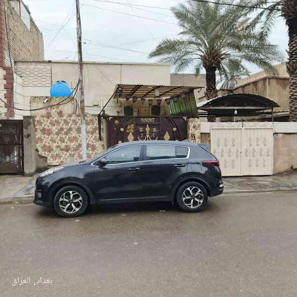 مشتمل لبيع مساحه 120متر في حي القاهره الاولى فرع مطعم القاهره واجه 6متر ونزال 20متر قابل لسكن للاستفسار على الرقم ***********علما غير متوفر على الفيس فقط باقي التفاصيل على الرقم
