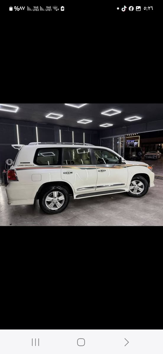 لاندكروز  ٢٠١٥  بريم  اربيل باسمي السنويه
محرك كير  بلادي شرط ما مفتوح تايرات تخم دنلوب قبل ٣ اشهر جواه 
شرط  لا صبغ لا بارد 
بريم ام الدفيدي 
اريد ابيعه بالعراقي  ٦٠  مليون ما أتصور اكو هيج سعر 
مكاني بابل حي البكرلي 
***********
