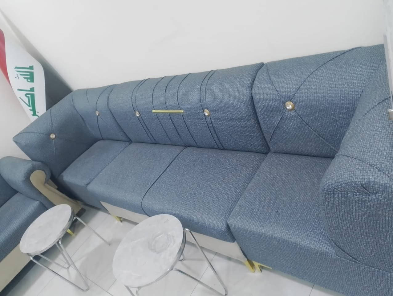 ديوان 20 مقعد السعر 850 تفصال جديد مابي اي ضرر


**إذا كنت صاحب هذا الإعلان وتريد حذفه لأي سبب، رجاءا أرسل رسالة إلى الدعم الفني**