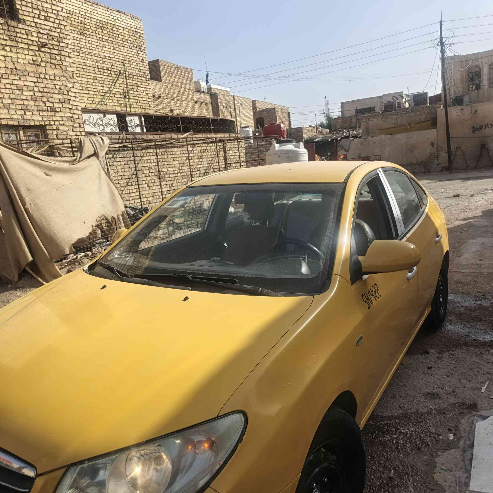 افانتي كصه وحده جنطه السياره جاهزة للشارع حداديه تبريد تاير جديد باتري السياره مدوشمه مكاني العماره 44وبيها مجال حك الجيه ‏‪***********‬‏وتساب.رقم الماني اصلي بدون سنويه.
