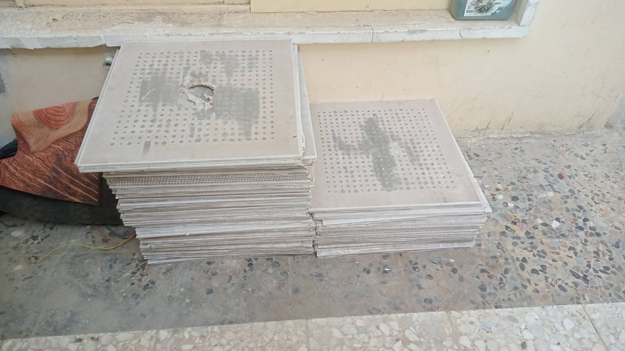 السلام عليكم متوفر سقف ثانوي 115 قطعة العرض 60 والطول 60 مستعمل للبيع مع الحديد مالته السعر 300 وبيه مجال للشراي متواجد على الماسنجر


**إذا كنت صاحب هذا الإعلان وتريد حذفه لأي سبب، رجاءا أرسل رسالة إلى الدعم الفني**