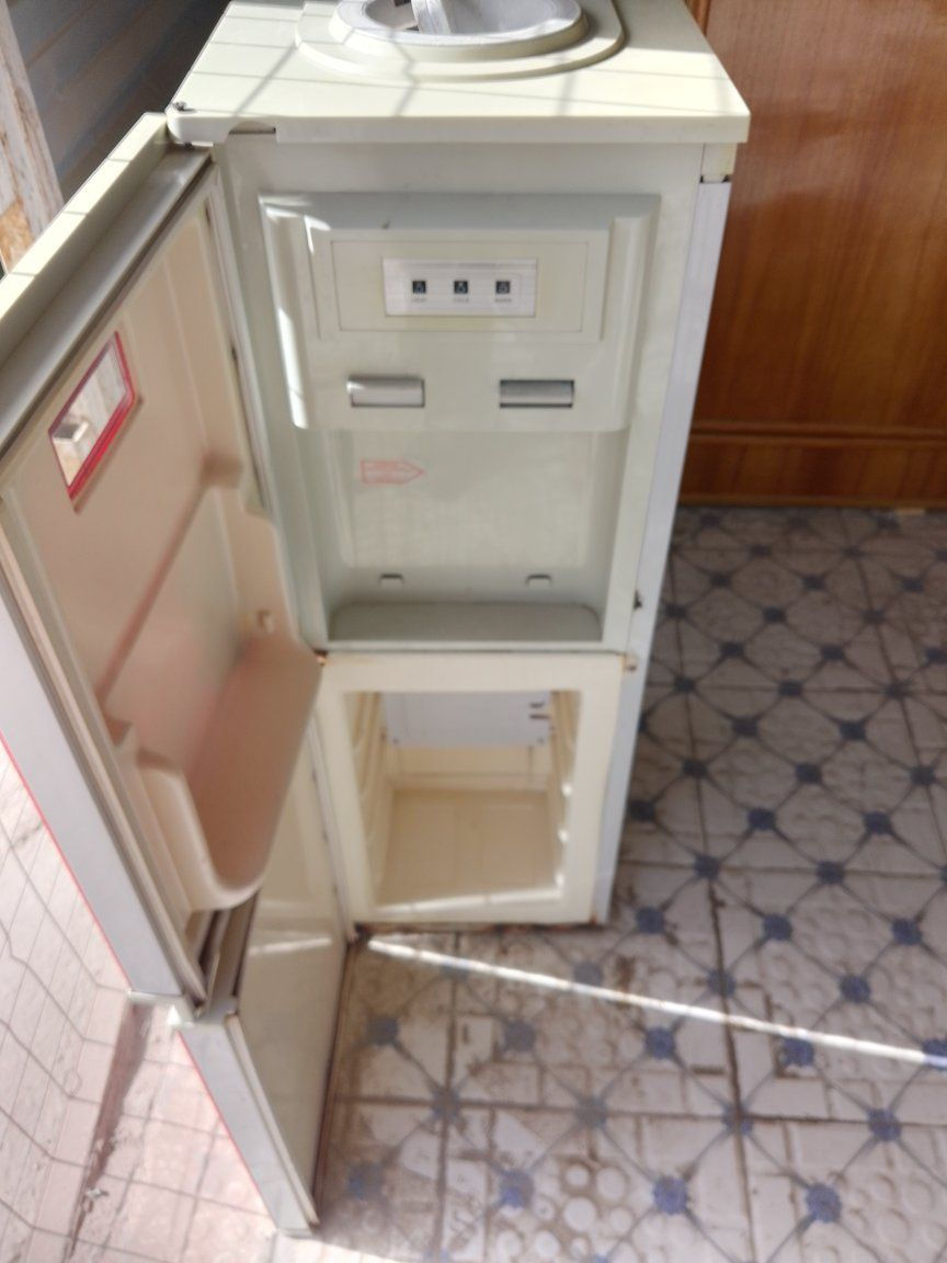 لسعر     50       مجمع حطين مقابيل المنتزه ***********
