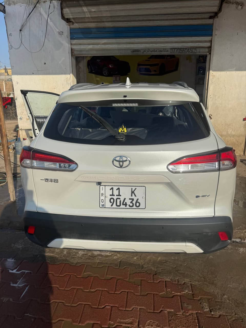 كورلا كروز ٢٥ 
مكفوله من الضربه والحادث 
مقاعد قماش تبريد قطعه وحده 
عداد ٢٢ الف استخدام شخصي لكون عملي بين محافظتين 
تم وضع خمس كامرات دواره ٣٦٠ درجه مع داش كام 
واناره داخليه مع وجود القطع الاصليه ايضا للي ميحب الاناره الداخليه 
مغلفه ppf من شركه منتظر الاسدي بضمان ٩ سنوات ونصف بعد و تضليل لجامات الابوات بنسبه٣٠٪؜ 
السعر المطلوب ١٨٥ وبي مجال بسيط للشراي 
رقم بغداد انكليزي مدوار باسمك نفس اليوم 
للتواصل خاص ماسنجر 
او على الرقم واتساب او شريحه 
*********** عمارة, ميسان
