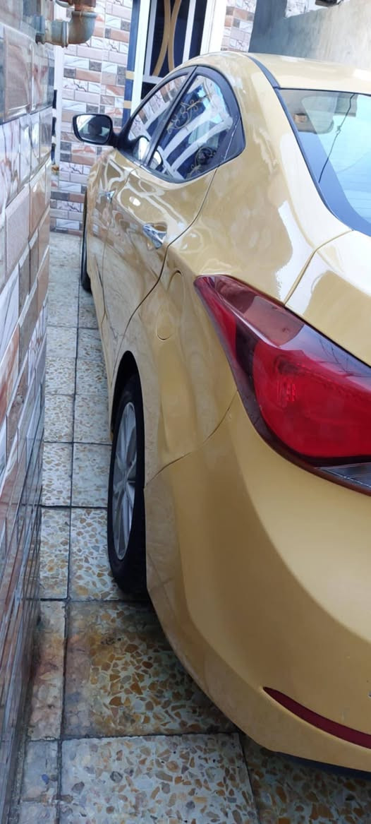 يا الله السلام عليكم الانترا خليجي 2015 محرك1800 السيارة حلوه  اخوان السعر 100 وبيها مجال بصيط رقم  *********** العنوان بغداد حي النصر
