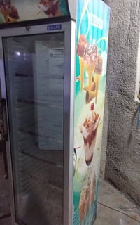 عندي عارضات للبيع هذا رقم07714466496