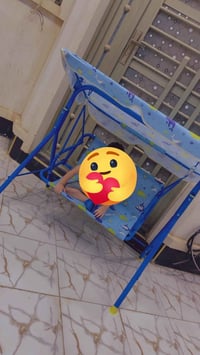 مرجوحة أطفال • مستعملة مرة وحدة • توصيل متوفر