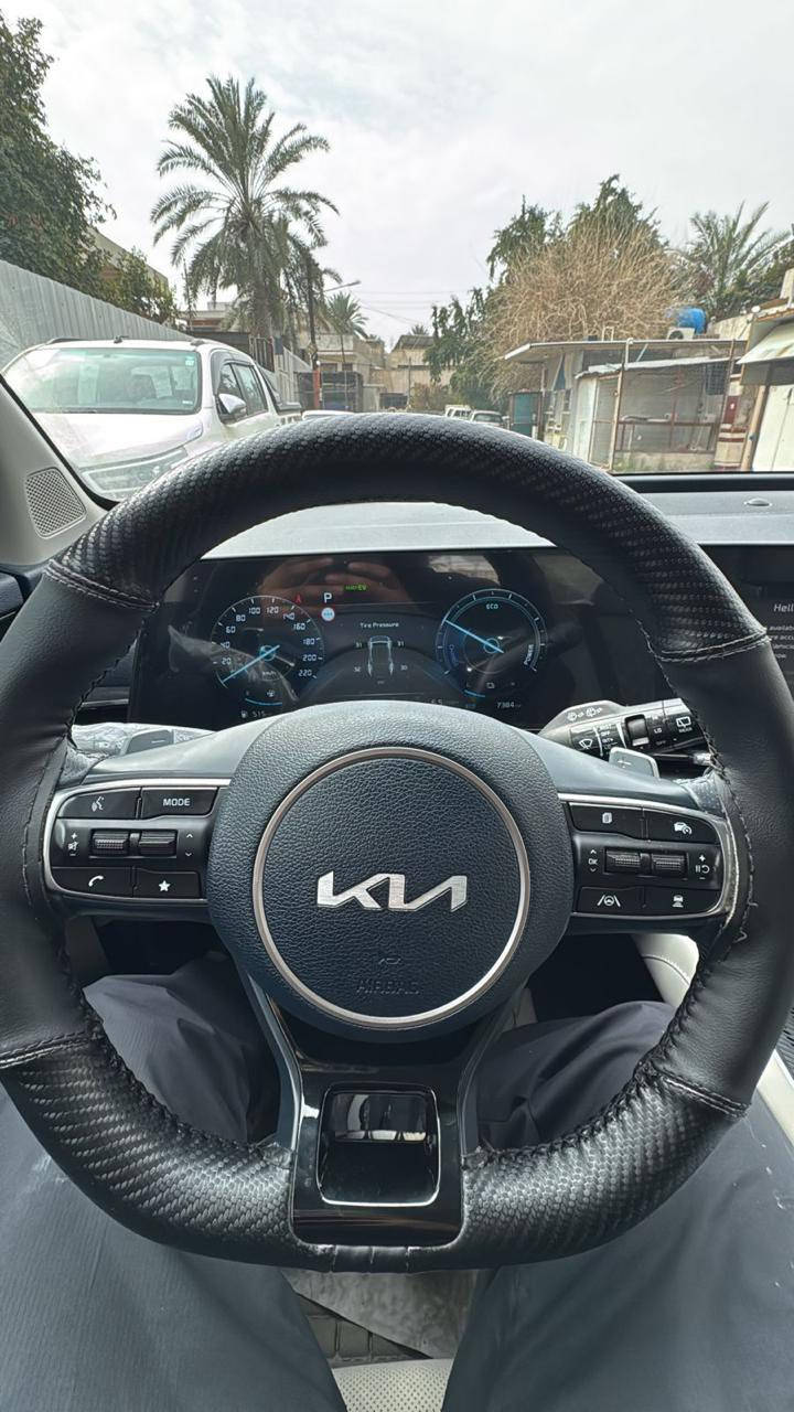 كيا سبورتج خليجي فول مواصفات ومواصفتها معروفه الفول مواصفات وضع الزيرو ماشيه 7300 مكفول من كلشي داخل وخارج ومكانيك مكلف بالنشر للأستفسار اتصال على الرقم ***********
