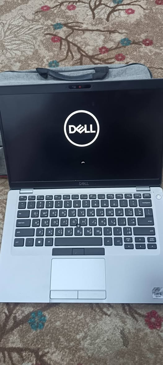 DELLنضافة ٩٠ بال١٠٠ استخدام جدآ قليل بطارية فول مواصفاتة داخل وصل الضمان الجيل ال١٠رام ٨ قيم وخذ باليرضي الله ***********
