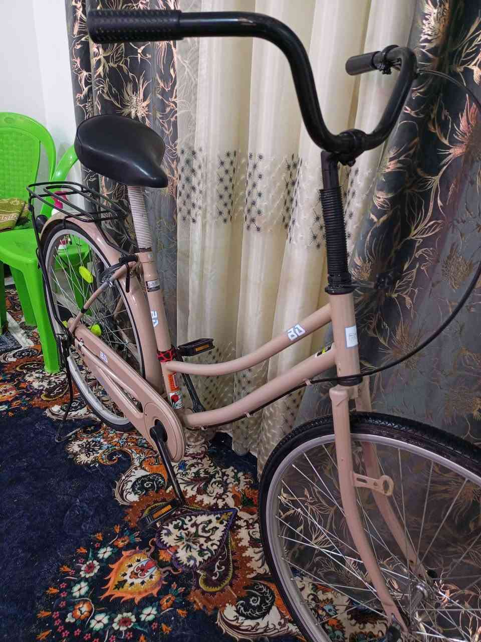 باسكل لابيع متوازي عله فلوس مديل 21 فول نضافه غراضه كامله سعر 120 قفل بدون عمله مكاني شارع نجف كربلا عامود 83 شراي خاص ***********
