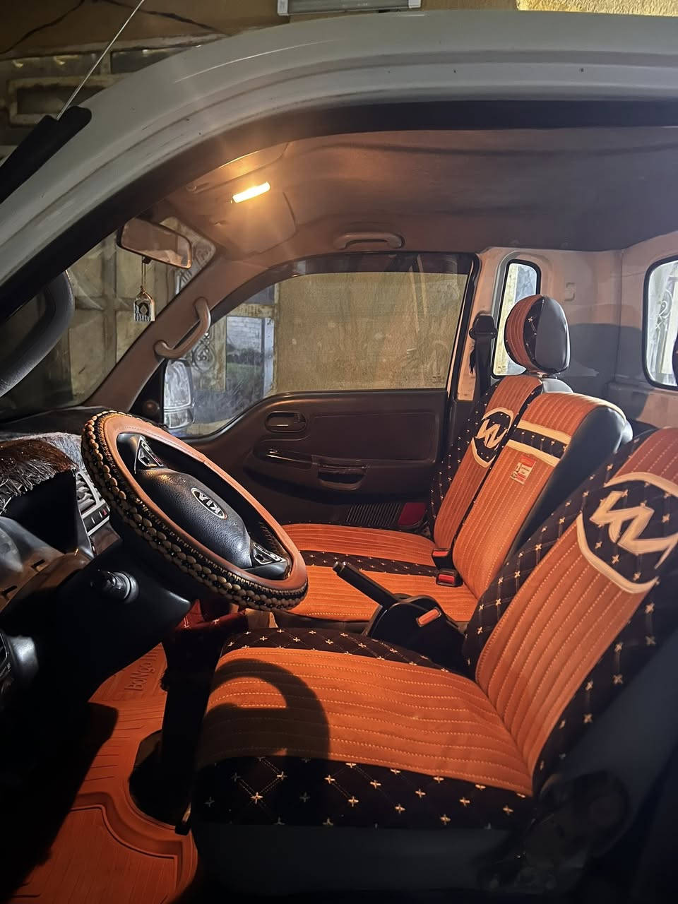 سلام عليكم
كيا 2700 موديل 2016 
رقم بابل 
***********
