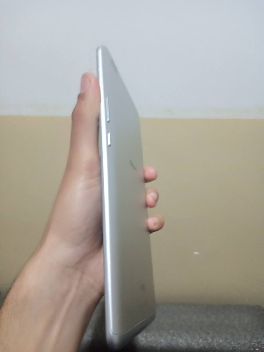 للبيع ايباد هواوي+سيم كارت بصمة  كل عيب شرط ضمان اي عيب بي يرجع لوك واخر تحديث كل البرامج والالعاب يشغل 
السعر 65 وبي مجال للشراي كركوك, العراق


**إذا كنت صاحب هذا الإعلان وتريد حذفه لأي سبب، رجاءا أرسل رسالة إلى الدعم الفني**