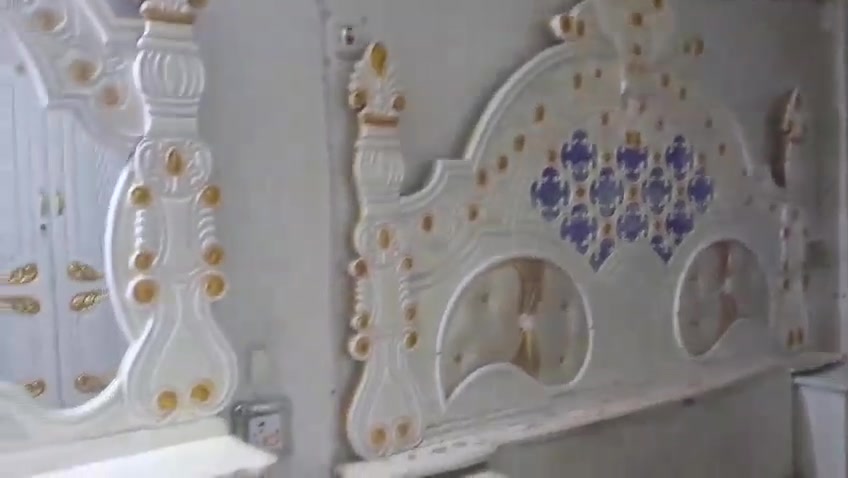 غرفة نوم عراقية بيها اضرار قليله


**إذا كنت صاحب هذا الإعلان وتريد حذفه لأي سبب، رجاءا أرسل رسالة إلى الدعم الفني**