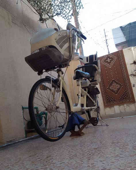 السلام عليكم بايسكل للبيع السعر خاص المكان بغداد الغزاليه شارع الضغط البيسكل نضافه٩٩٪ 
كامل مع الكرسي والحضانه 
البيسكل كير وحساس شغال 
البيسكل جديد مصارلي هواي من ماخذه البيسكل على ايدي صارله اسبوع ونص من جبته واريد ابيعه
اي تفسير هنا» ***********
