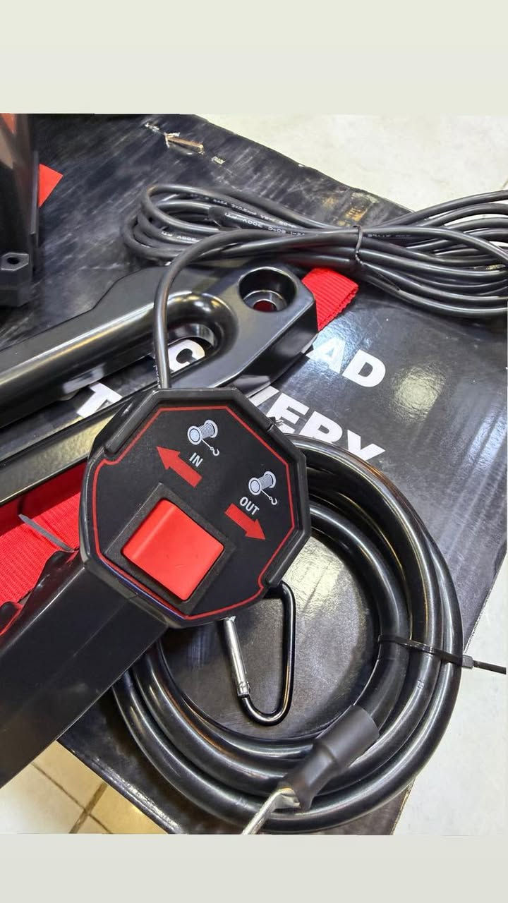 سيارتك دفع رباعي… هذا لازم يكون عندك 👌

ونج سحب بقوة 8 طن 💪
يعني يعتمد عليه بالبر والطين وأقوى حالات الغرز

يجي وياه كافة الاكسسوارات ومستلزمات التثبيت ✔️
وحبل كِتان قوي جداً وخفيف الوزن
أسهل بالاستخدام وأأمن من الواير الحديد

مناسب لسيارات الدفع الرباعي مثل
Toyota FJ Cruiser
Toyota 4Runner
Toyota Hilux

متوفر عدنه ببغداد
والتوصيل لكل محافظات العراق 🇮🇶

للحجز والاستفسار
***********”
بغداد الشعب حي عدن
