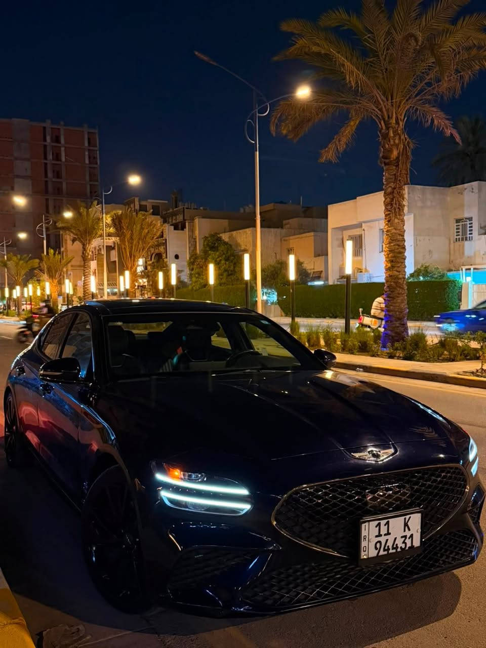 جنسس G70🚙🔥.

سنة الصنع: 2023
اللون الخارجي: كحلي🔵
المسافة المقطوعة: 30,000 الف
نظام الدفع: رباعي (AWD)
ناقل الحركة: أوتوماتيك
المواصفات:
فول مواصفات
• محرك تيربو قوي أربع سلندر
• نظام دفع رباعي AWD
• فتحة سقف
• جنوط سبورت
• نظام صوت Lexicon الفاخر

Apple CarPlay + Android Auto + شاشة وسطية كبيره
• عدادات نصف ديجيتال مع عرض الحساسات
• مقاعد جلد مثقبة (تبريد وتسخين)
• تحكم كهربائي بالمقاعد + ذاكرة
(Smart Key) بصمة تشغيل •
• كاميرا خلفية + حساسات أمامية وخلفية
• أنظمة أمان متقدمة (نقطة عمياء - تحذير تصادم - مثبت سرعة ذكي)
ملاحظات:
• السيارة نظيفة جداً، استخدام خفيف
• الحادث بسيط 
مرفوق بالصور
رقم الهاتف

***********
