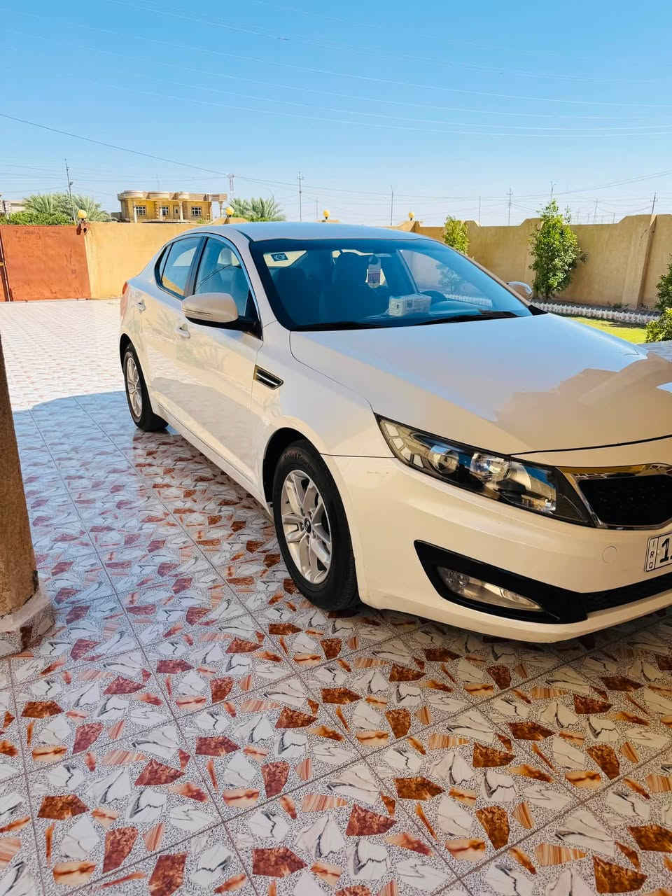 السلام عليكم 
كيا اوبتما 2013 خليجي 
مكفوله عدا شبر صبغ بالبنيد وشبر صبغ بالجاملغ تبخير جاملغ وبنيد 
رقم بغداد الدولي تحويل مباشر 
مواصفات نص فول 
مكينه 2000دوش بلاديه مامفتوحه 
سياره جديده محرك كير صدر كله ع وضع الشركه 
ماشيه 148 الف حقيقي 
السعر 122بيه مجال بسيط 
اللاستفسار اتصال ع الرقم ***********
العنوان الفلوجه
