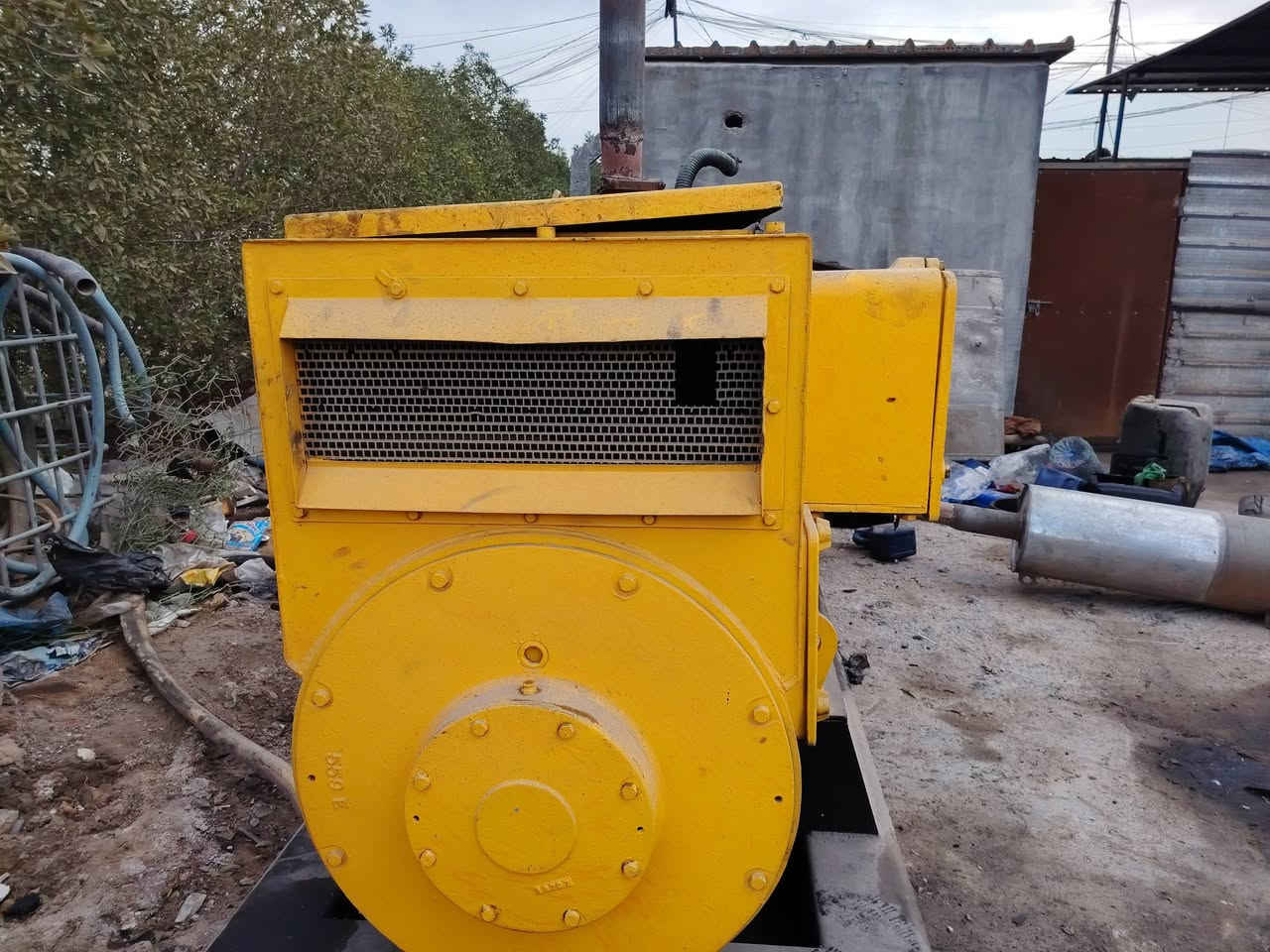 السلام عليكم
مولد 144015
راس التوليد بلادي 500كيفي
مكينه سكانيه كاطعه كرنك
سعر 40 ورقه
***********
***********
